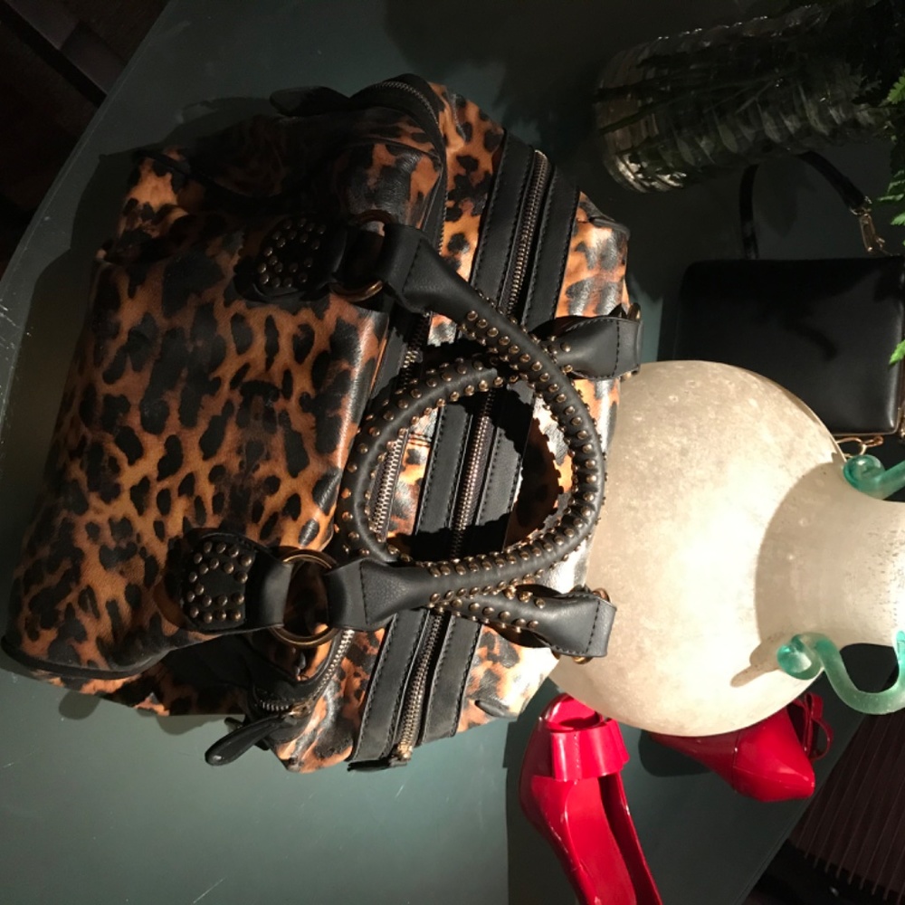 Leopard Italian Handbag - Picture 4 of 4